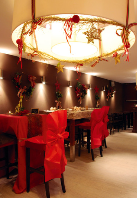 10 Housses de chaise Premium rouge 50 x 95 cm