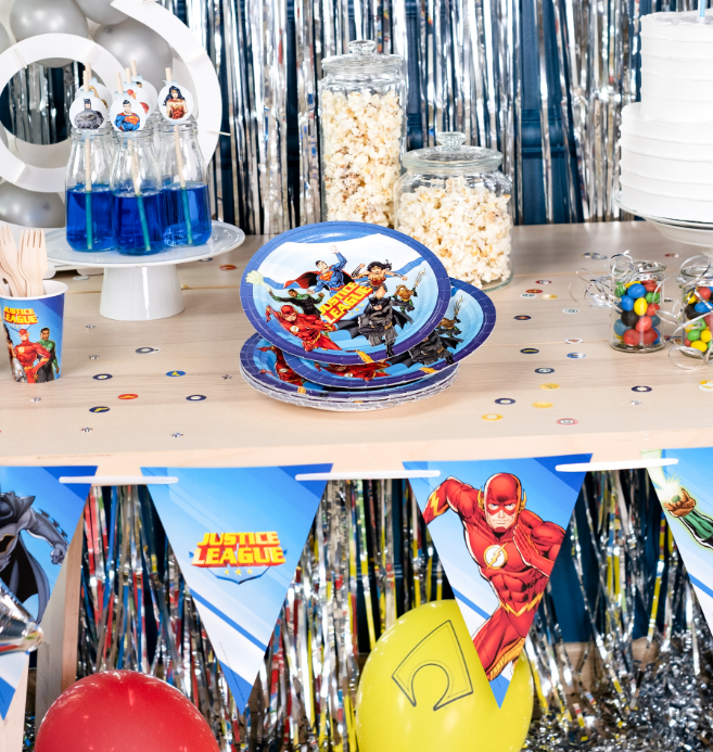 Assiettes en carton FSC® Justice League™ 23 cm